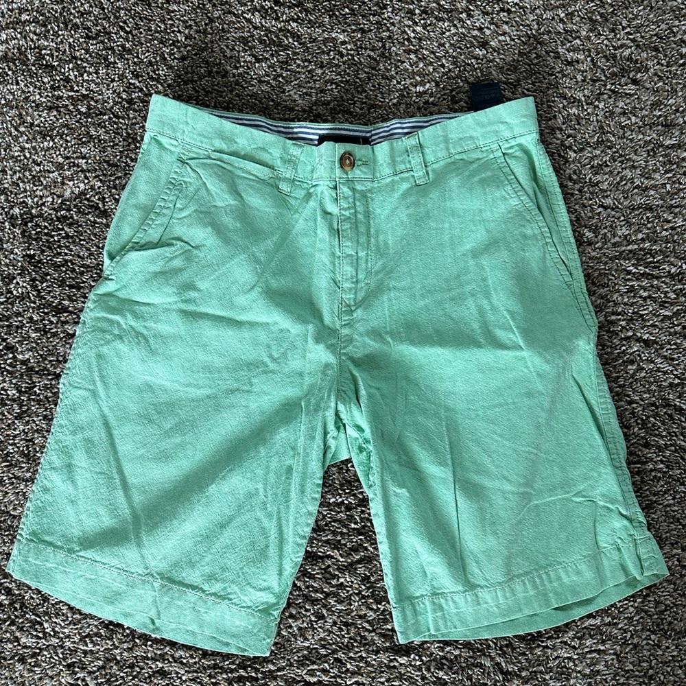 Men’s 34 Tommy Hilfiger Green Flat Front Shorts - Picture 1 of 8